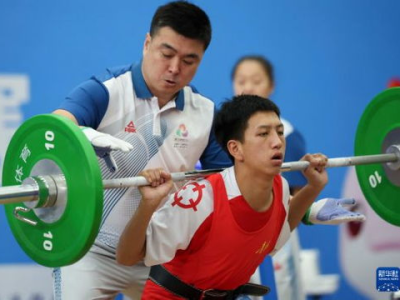 “7824位残特奥运动员共筑辉煌，展现残疾人体育风采”