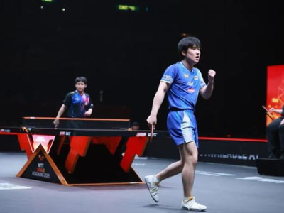 “林诗栋遗憾止步WTT香港男单决赛，实力对决见证精彩瞬间”